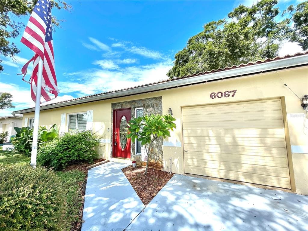 6067 43RD TERRACE N - Interior/Exterior Photo 2 - KENNETH CITY, FL