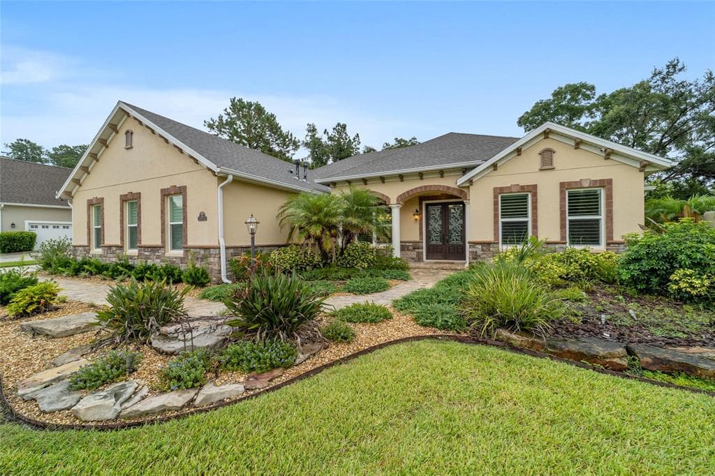 3907 SE 10TH AVENUE - 4bd/3ba - $809,900 - OCALA, FL