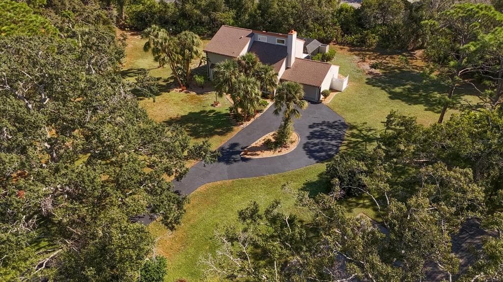 6249 MURIWOOD COURT - 3bd/3ba - $669,000 - SARASOTA, FL