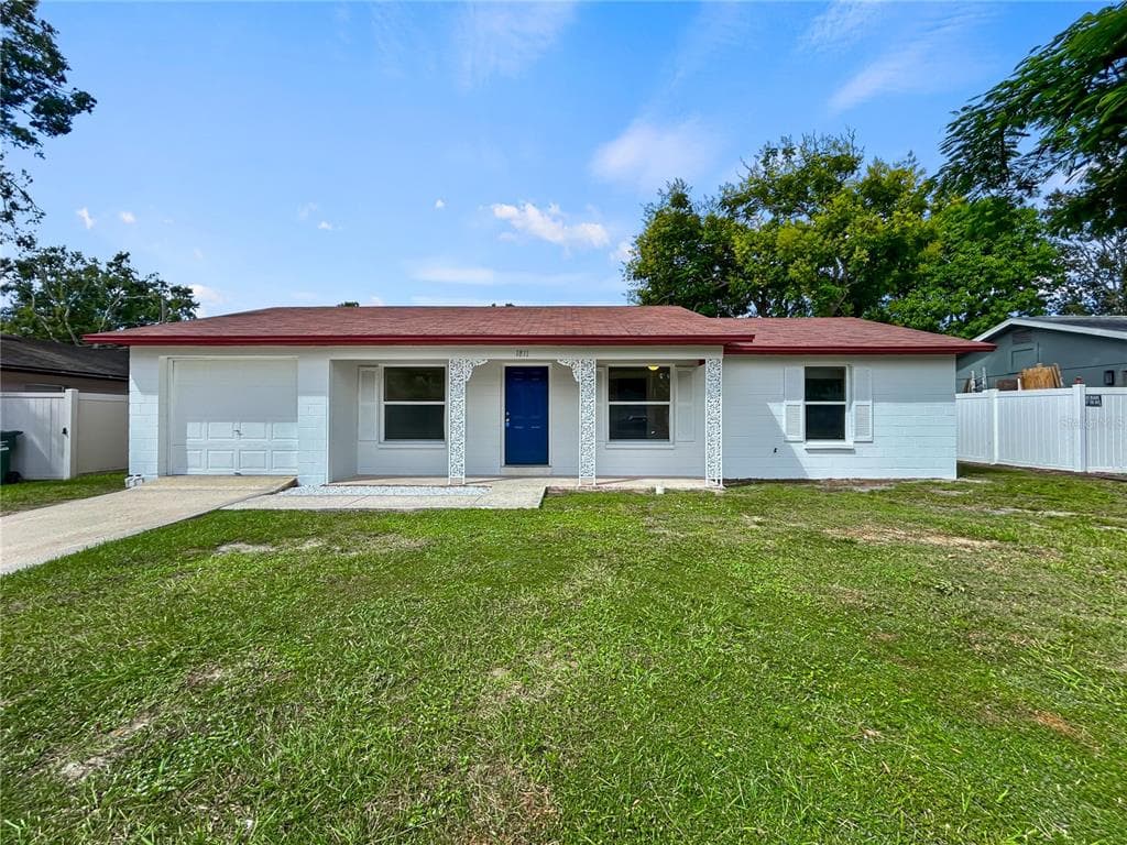 1811 LOWRY AVENUE - 4bd/2ba - $269,000 - LAKELAND, FL