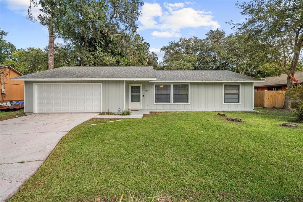 2627 UNITY TREE DRIVE - 3bd/2ba - $300,000 - EDGEWATER, FL