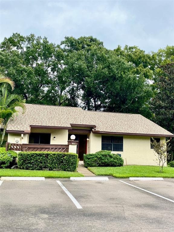 4031 ARROWWOOD COURT - 3bd/2ba - $274,900 - PALM HARBOR, FL