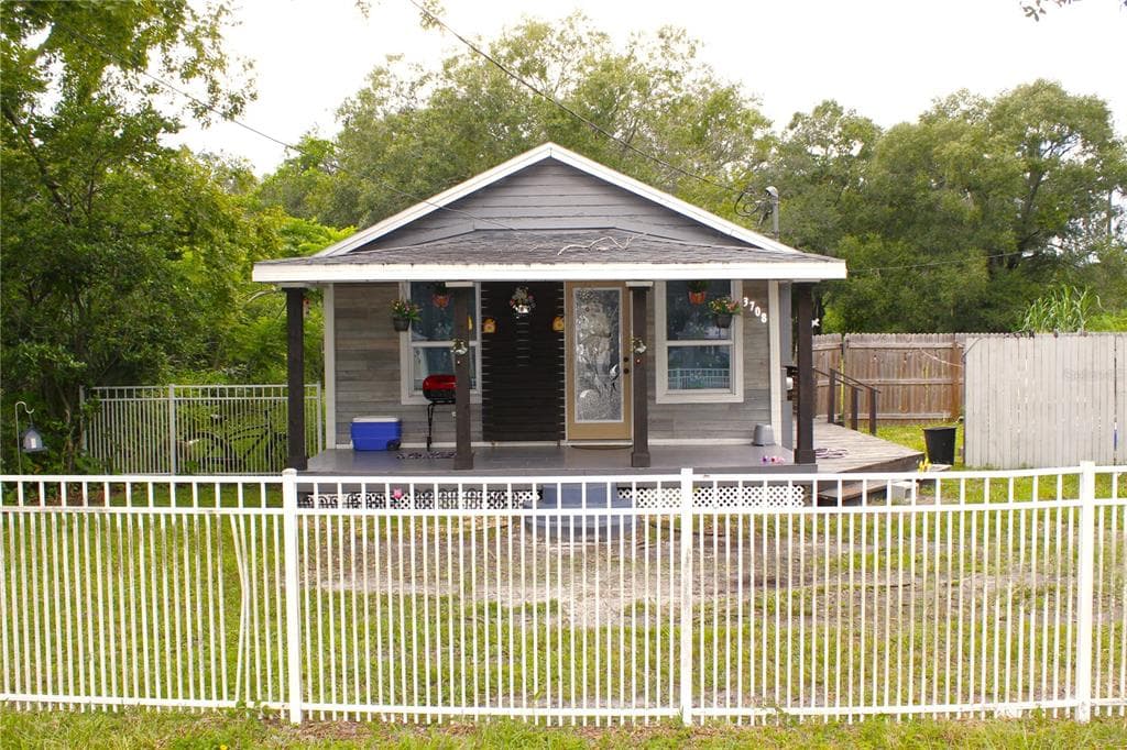 3708 ORIENT ROAD - 3bd/2ba - $320,000 - TAMPA, FL