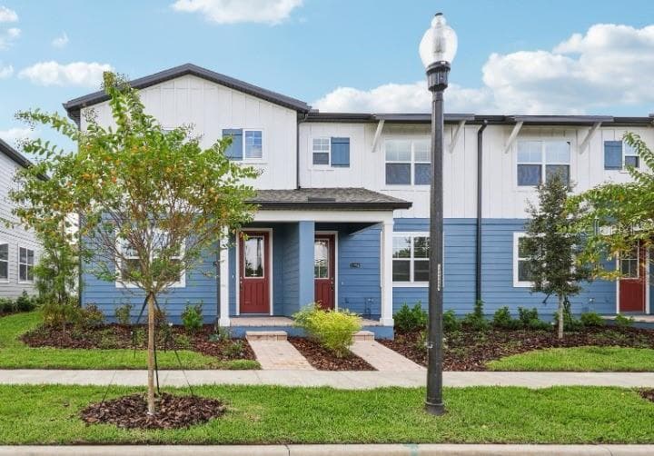 17580 NORTHLAKE GROVE DRIVE - 3bd/3ba - $479,990 - WINTER GARDEN, FL