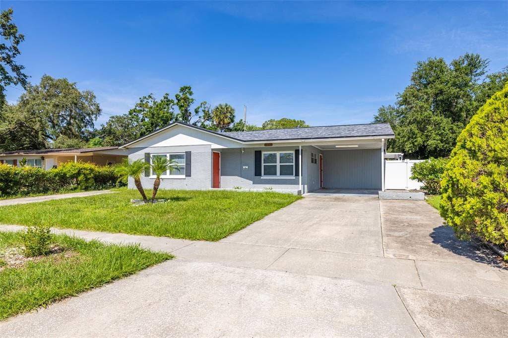 5616 HALIFAX DRIVE - 4bd/3ba - $439,999 - TAMPA, FL