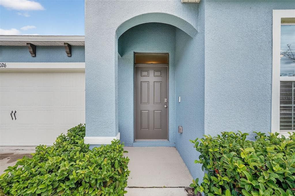 28026 CYPRESS SPRINGS LOOP - Interior/Exterior Photo 2 - OKAHUMPKA, FL