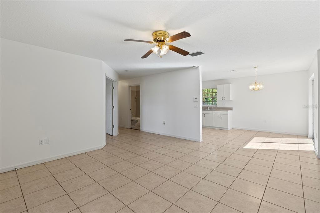 2207 5TH STREET E - Interior/Exterior Photo 5 - BRADENTON, FL