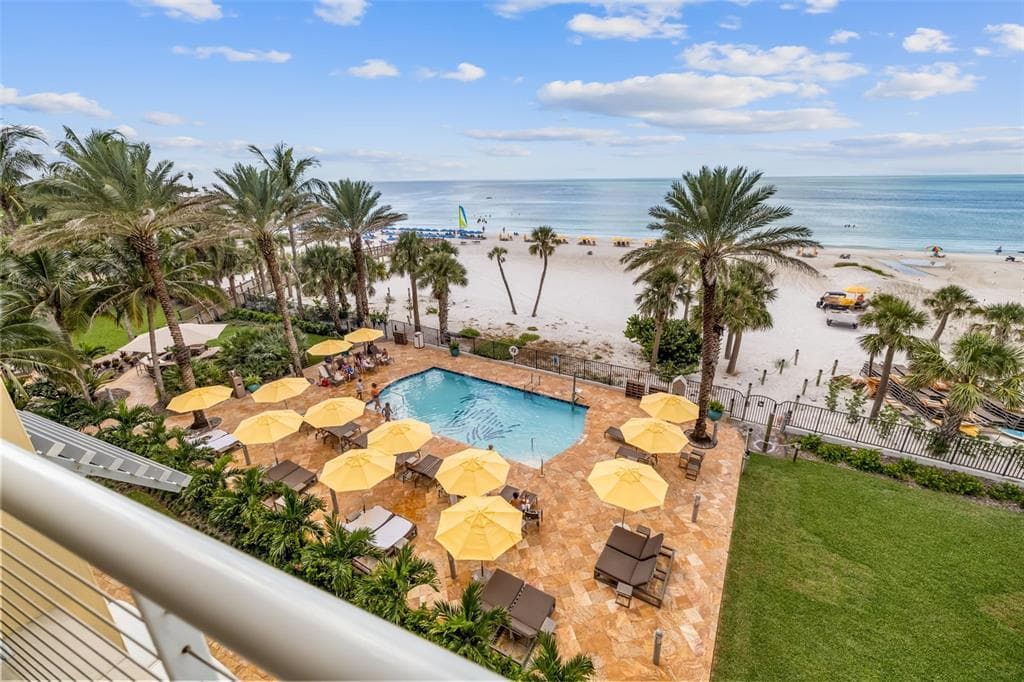 915 SEASIDE DRIVE UNIT 407 - 3bd/4ba - $2,900,000 - SARASOTA, FL