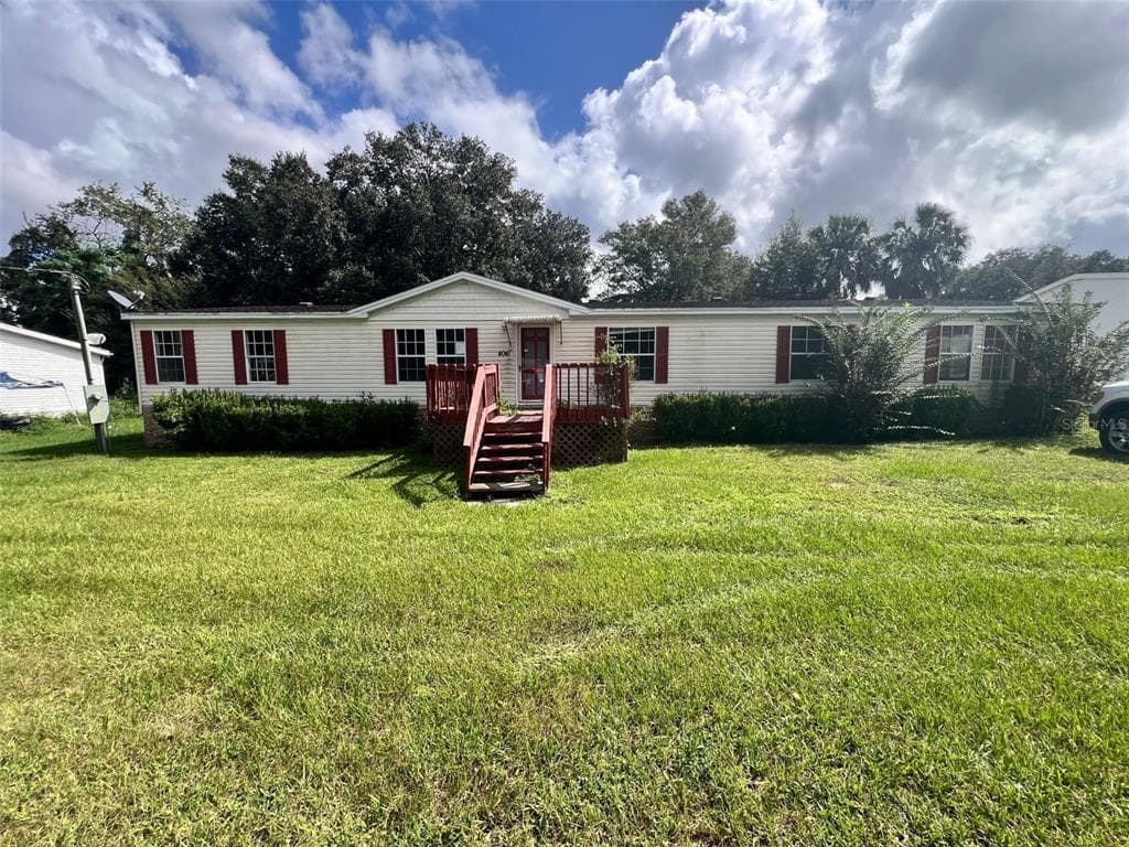 4041 SE 56TH TERRACE - 4bd/2ba - $169,900 - OCALA, FL