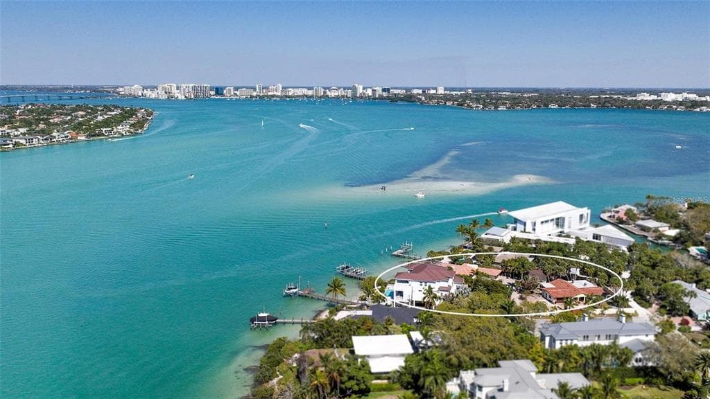 21 & 25 LANDS END LANE - 6bd/7ba - $12,400,000 - SARASOTA, FL