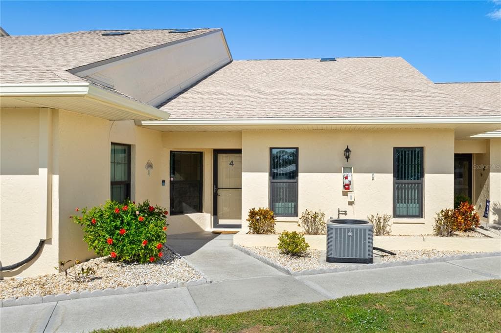 1415 SAN CRISTOBAL AVENUE UNIT A4 - 2bd/2ba - $199,000 - PUNTA GORDA, FL