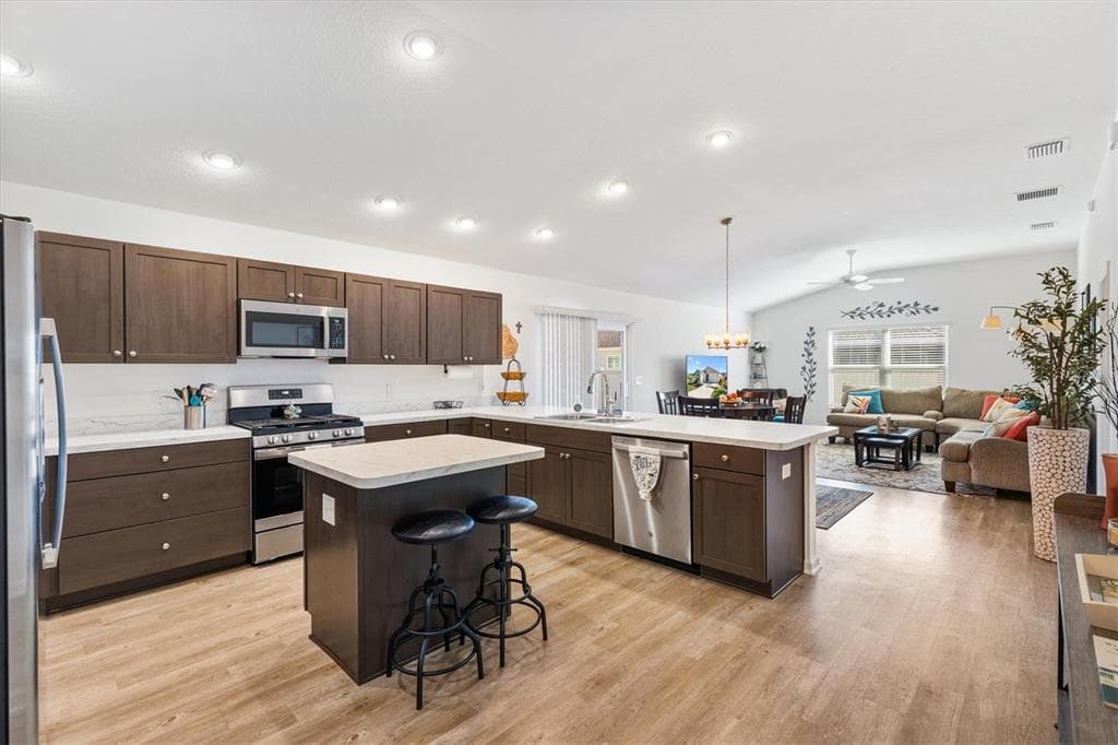 6899 PAM PLACE - Interior/Exterior Photo 5 - THE VILLAGES, FL