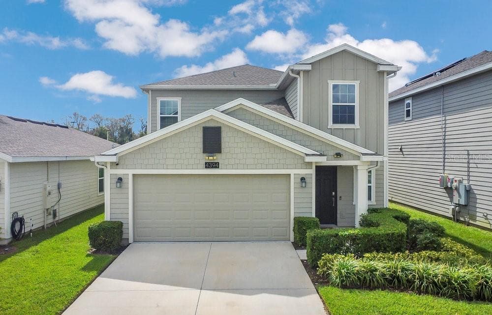 4394 SUNNY CREEK PLACE - 5bd/3ba - $434,999 - KISSIMMEE, FL