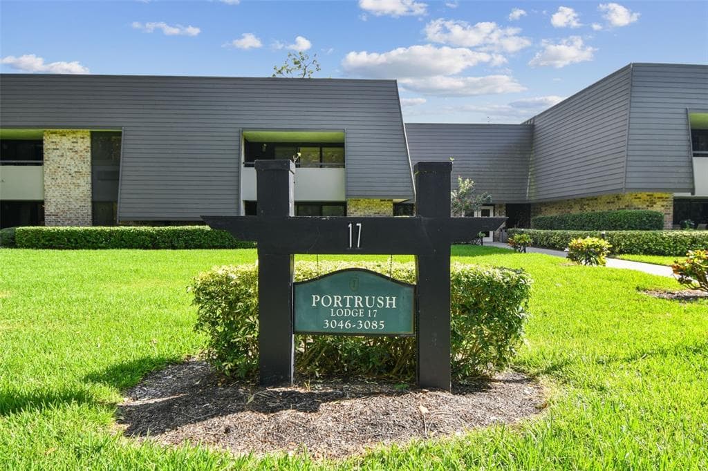 36750 US HIGHWAY 19 N UNIT 17210 - 1bd/1ba - $244,000 - PALM HARBOR, FL