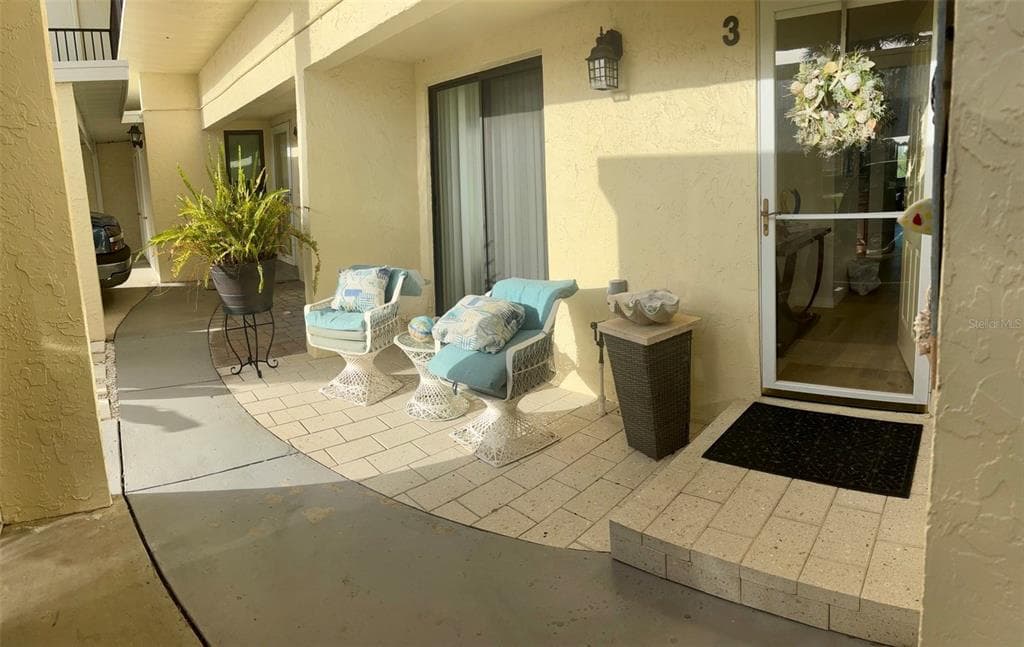 10200 REGAL DRIVE UNIT 3 - 2bd/2ba - $535,000 - LARGO, FL