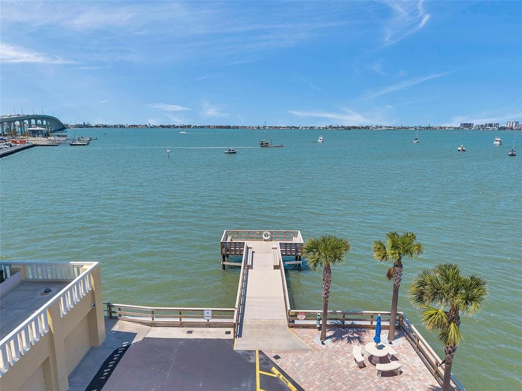 100 BLUFF VIEW DRIVE UNIT 104A - 2bd/2ba - $449,900 - BELLEAIR BLUFFS, FL