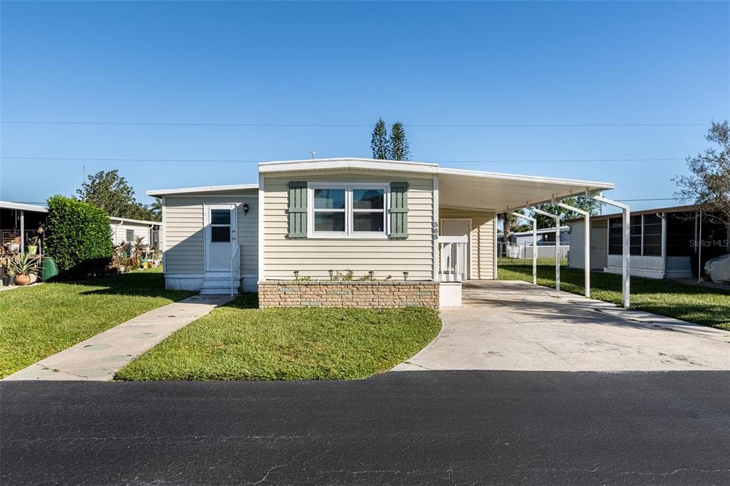 365 ANDROS DRIVE - 1bd/1ba - $115,000 - SARASOTA, FL