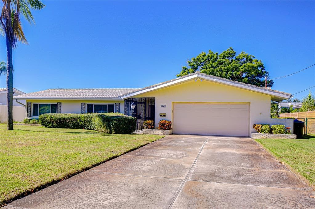 6747 28TH STREET S - Interior/Exterior Photo 2 - ST PETERSBURG, FL