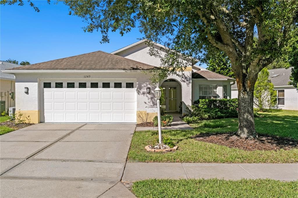 1249 WINDING WILLOW DRIVE - 3bd/2ba - $425,000 - TRINITY, FL