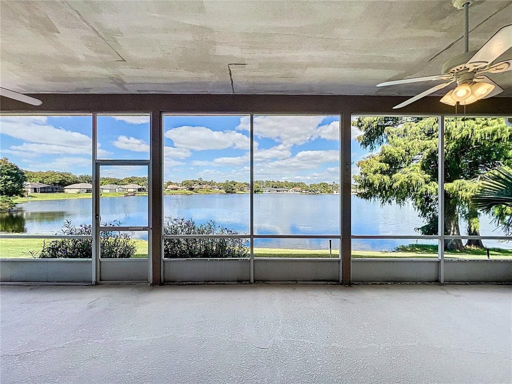 508 QUAIL HILL DRIVE - 3bd/2ba - $399,900 - DEBARY, FL