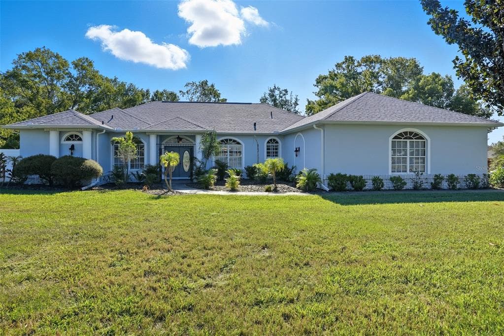 11457 GENTER DRIVE - 3bd/3ba - $650,000 - SPRING HILL, FL