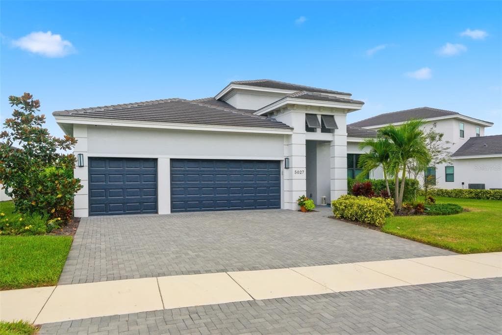 5027 KIVA CIRCLE - 4bd/4ba - $1,145,000 - BRADENTON, FL