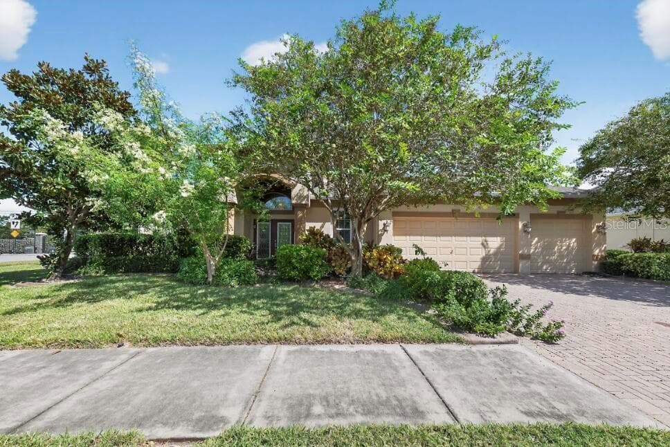 9125 BISCAYNE WAY - 4bd/3ba - $875,000 - SEMINOLE, FL
