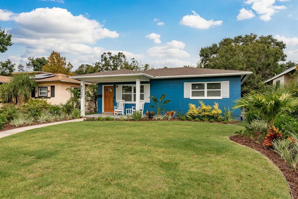 4327 4TH AVENUE S - 2bd/1ba - $359,000 - ST PETERSBURG, FL