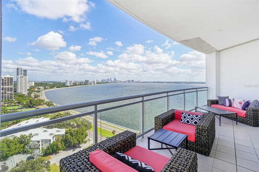 3401 BAYSHORE BOULEVARD UNIT 1704 - 3bd/4ba - $2,999,000 - TAMPA, FL