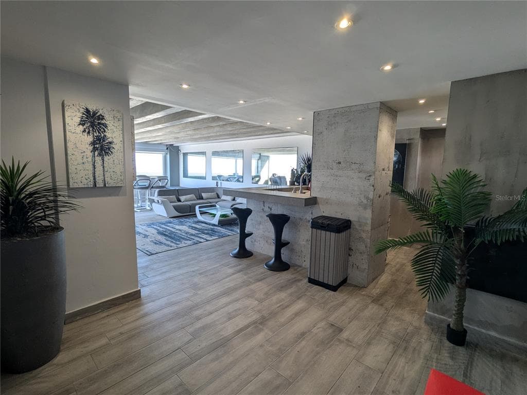 305 VILLAMIL UNIT 2001 - Interior/Exterior Photo 2 - SANTURCE, PR