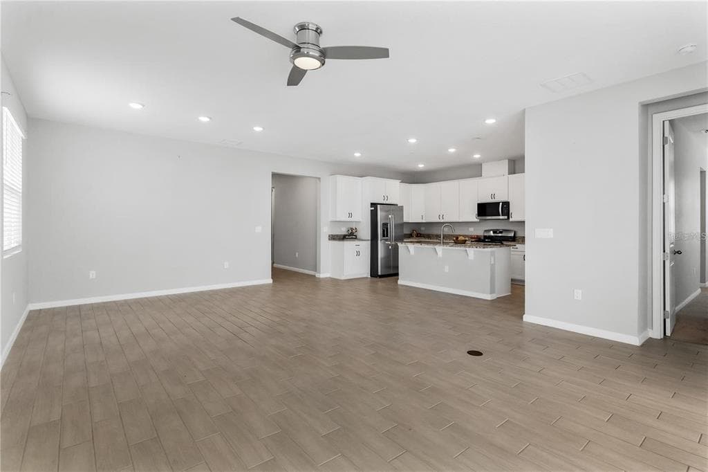 6003 NIGHTJAR COURT - Interior/Exterior Photo 4 - OKAHUMPKA, FL