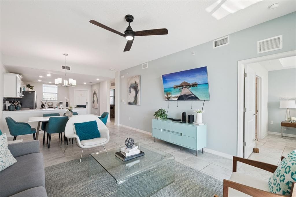 3141 PARADOX CIRCLE UNIT 305 - Interior/Exterior Photo 3 - KISSIMMEE, FL