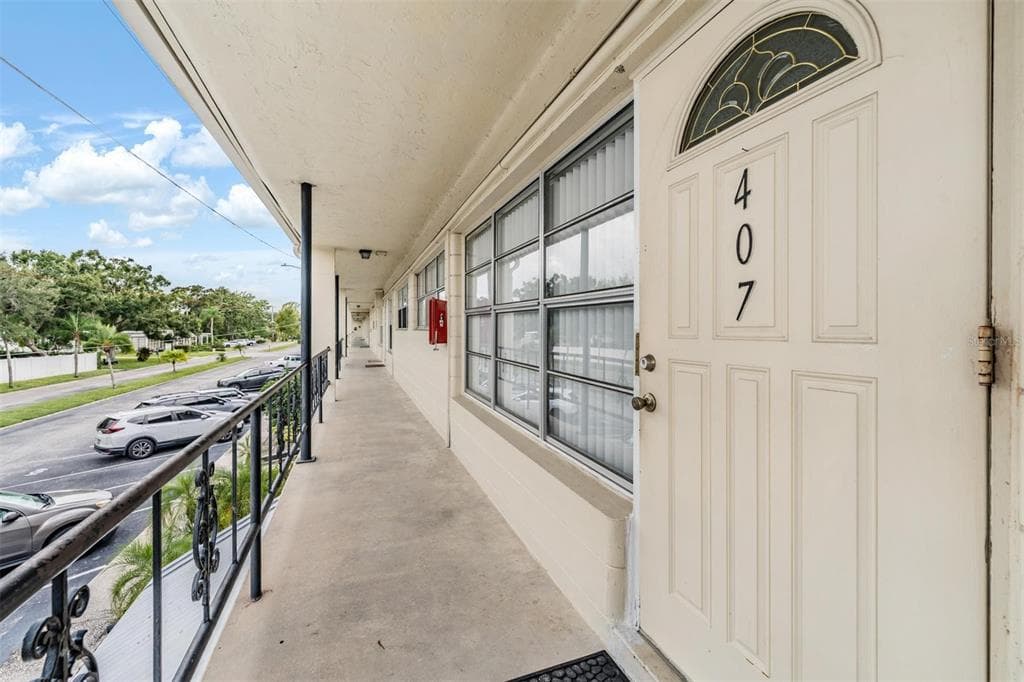 5665 40TH AVENUE N UNIT 407 - Interior/Exterior Photo 4 - KENNETH CITY, FL