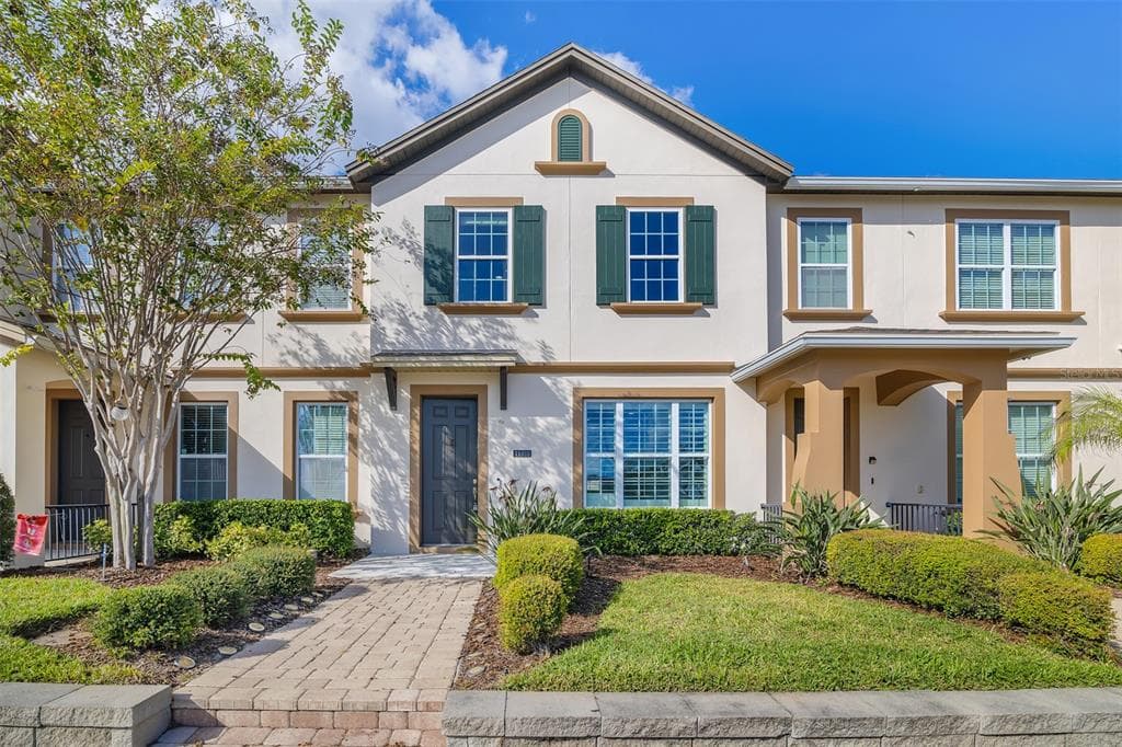 11818 WATER RUN ALLEY - 3bd/3ba - $428,000 - WINDERMERE, FL