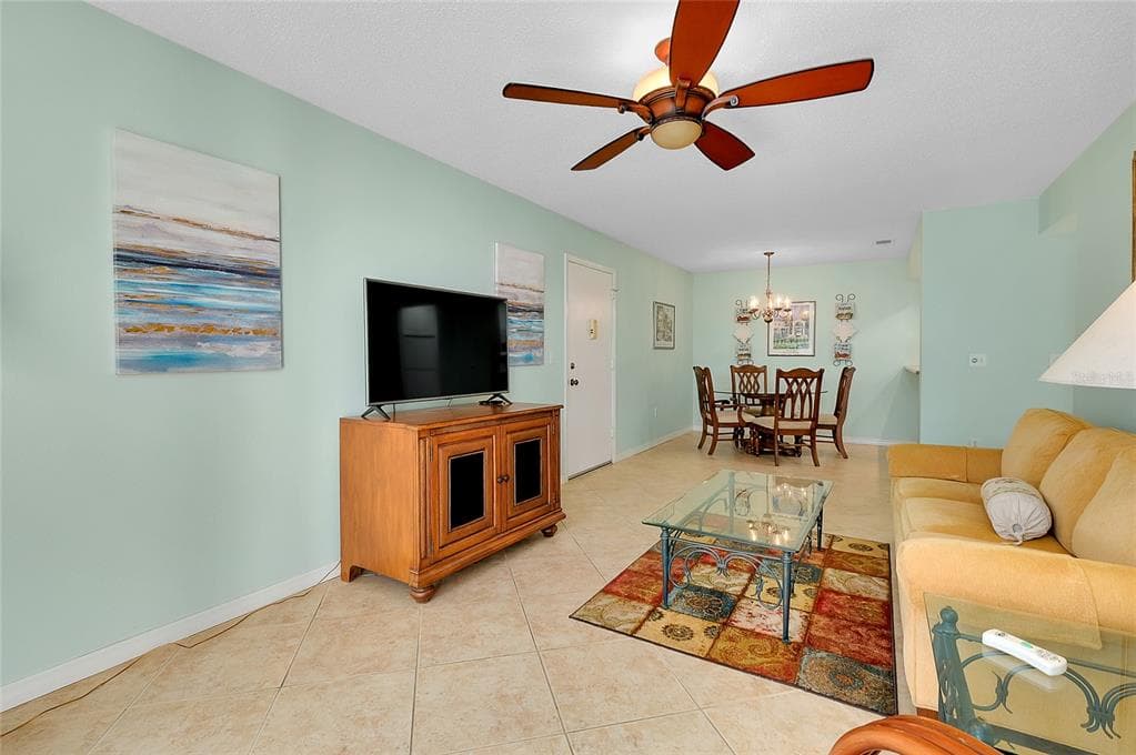 638 BIRD BAY DRIVE E UNIT 103 - Interior/Exterior Photo 3 - VENICE, FL
