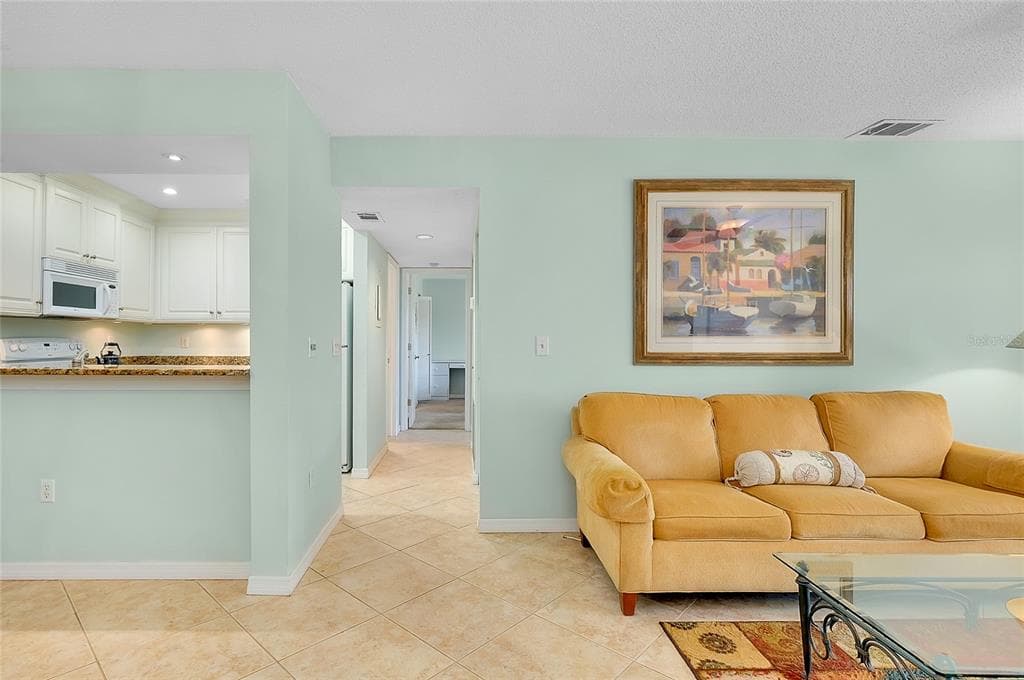 638 BIRD BAY DRIVE E UNIT 103 - Interior/Exterior Photo 5 - VENICE, FL