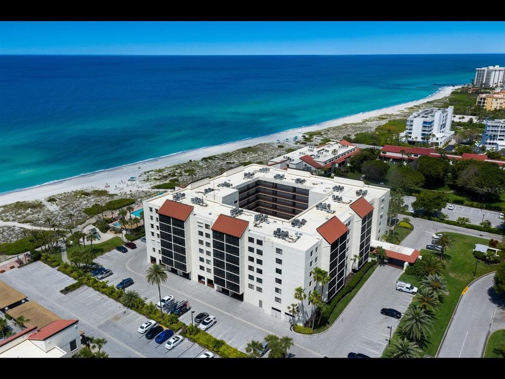 2045 GULF OF MEXICO DRIVE UNIT M1-505 - 2bd/2ba - $899,000 - LONGBOAT KEY, FL