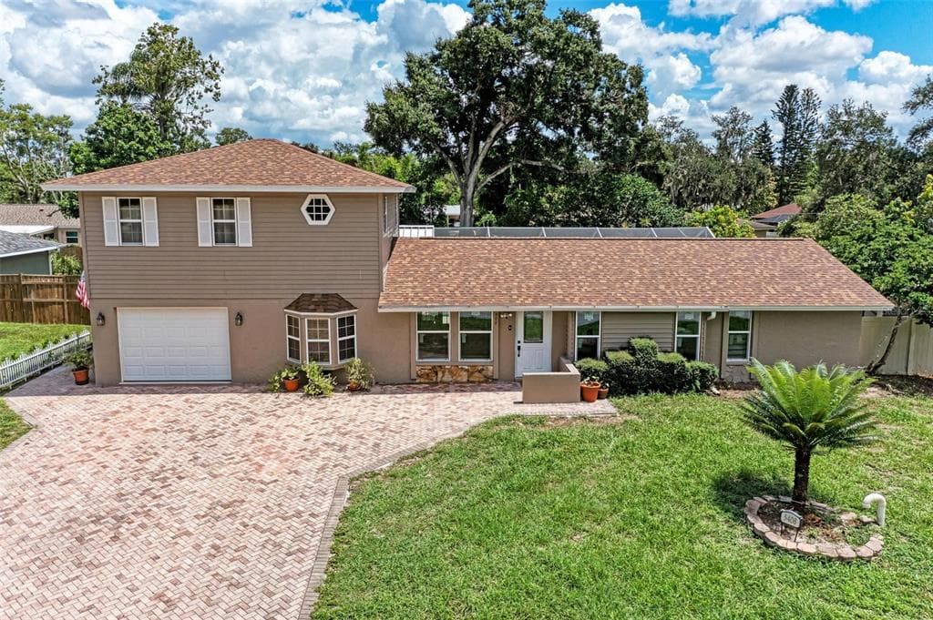 5408 EVORA AVENUE - 4bd/3ba - $589,000 - SARASOTA, FL