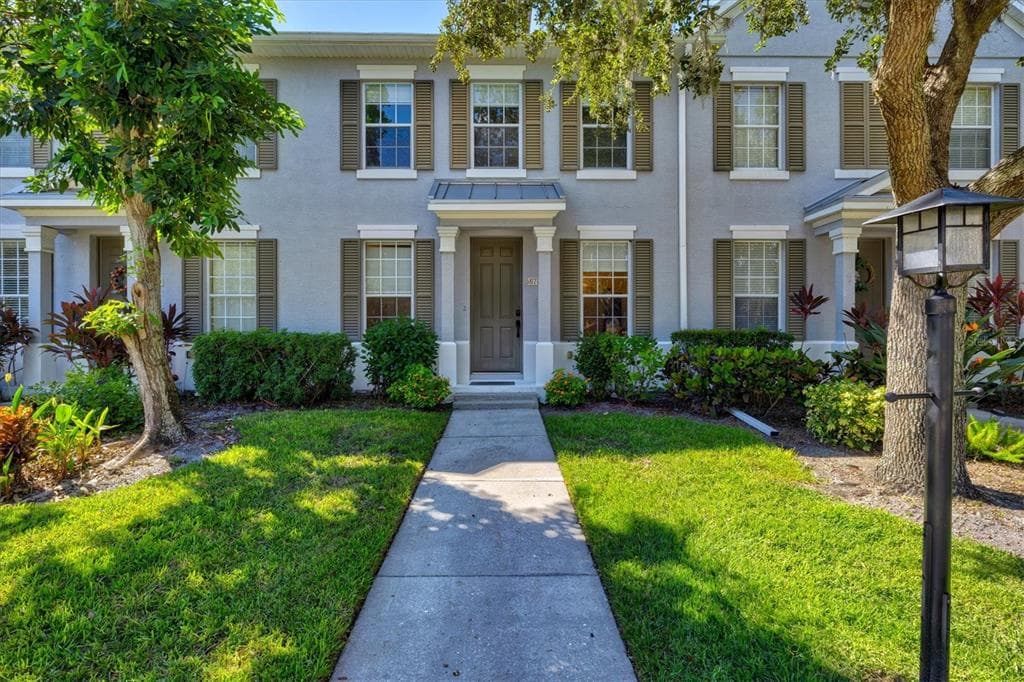 5678 DUVAL STREET - 2bd/3ba - $284,900 - BRADENTON, FL