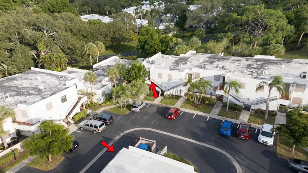 257 SHERWOOD DRIVE UNIT 257 - 2bd/2ba - $224,000 - BRADENTON, FL