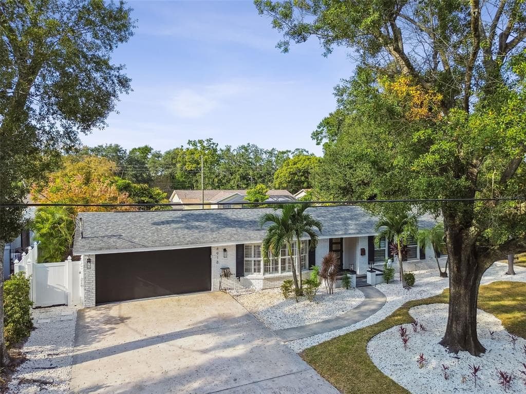 4918 N RIVER SHORE DRIVE - Interior/Exterior Photo 3 - TAMPA, FL