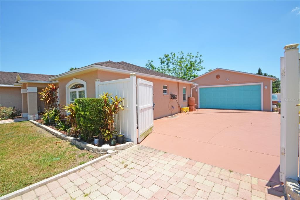 3405 SUMMERWOOD WAY - Interior/Exterior Photo 4 - LAKELAND, FL