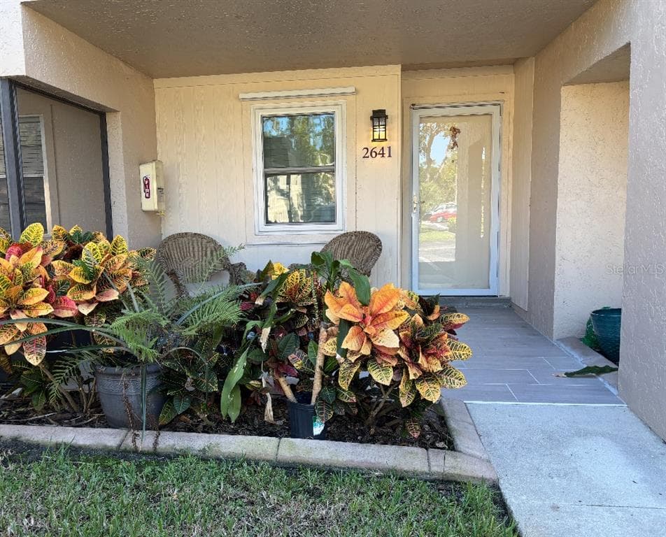 2641 WOODGATE LANE UNIT H1 - 2bd/2ba - $285,000 - SARASOTA, FL