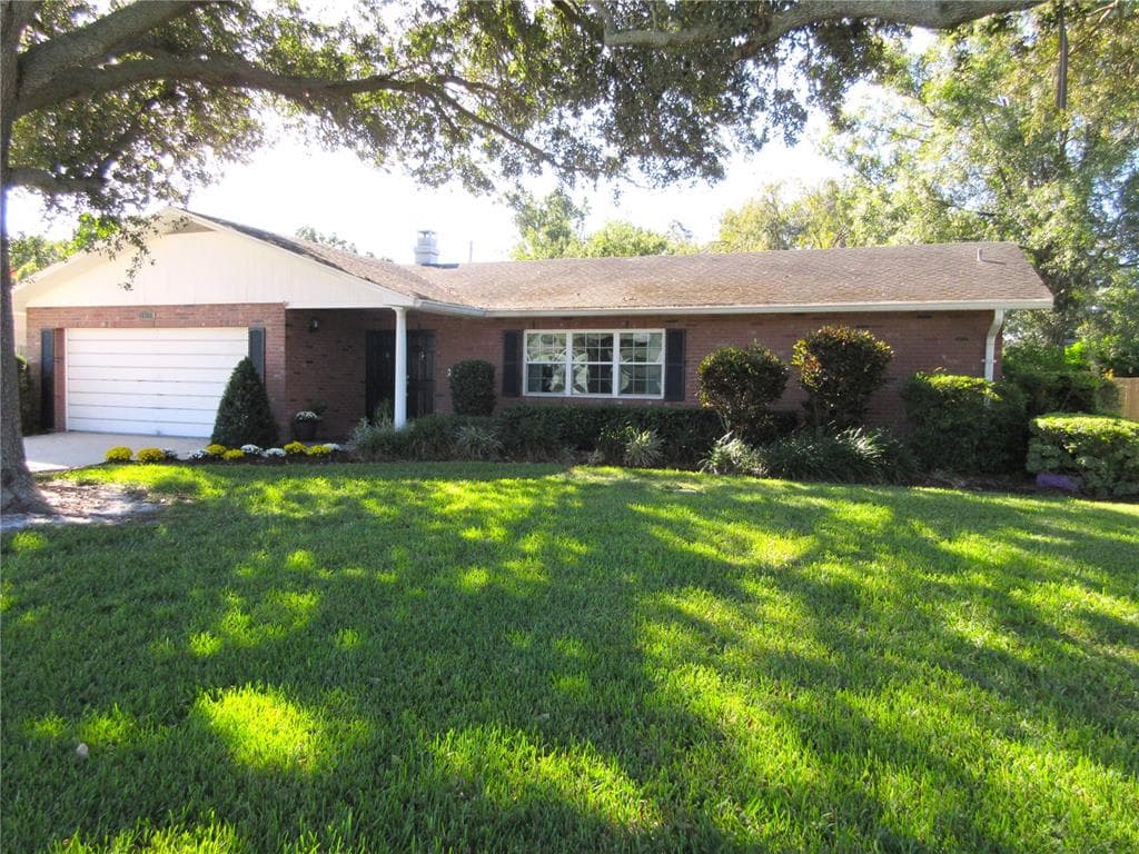 1319 FAIRLEE STREET - 4bd/3ba - $409,500 - LAKELAND, FL
