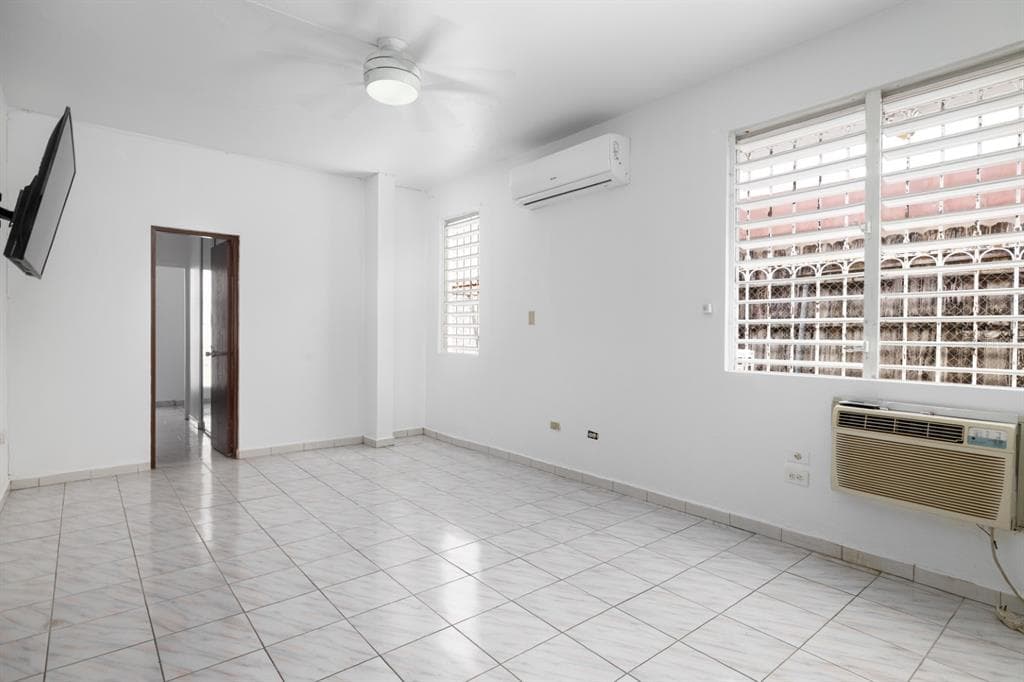 325 SORBONA - Interior/Exterior Photo 5 - SAN JUAN, PR