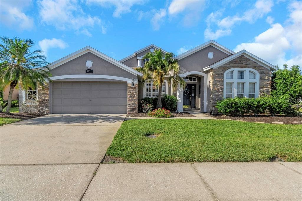 8737 LINEBROOK DRIVE - 5bd/3ba - $649,000 - TRINITY, FL