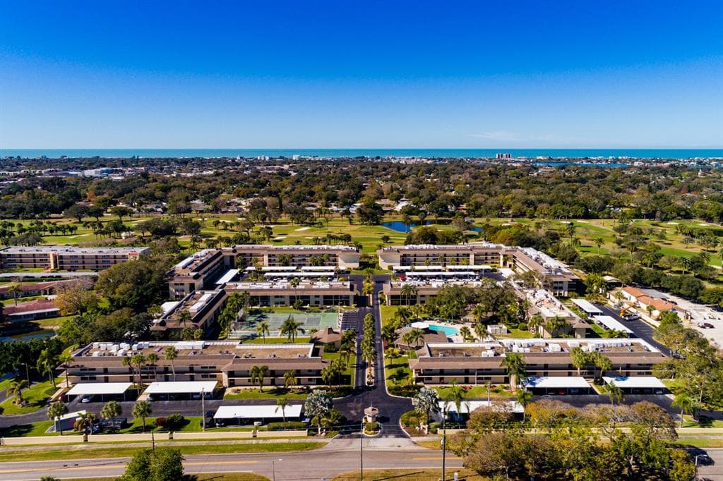 12300 VONN ROAD UNIT 6303 - 2bd/2ba - $185,000 - LARGO, FL