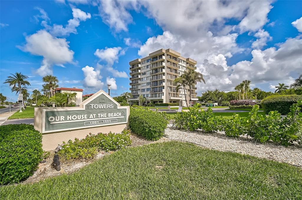 1001 BEACH ROAD UNIT A203 - 2bd/2ba - $719,000 - SARASOTA, FL