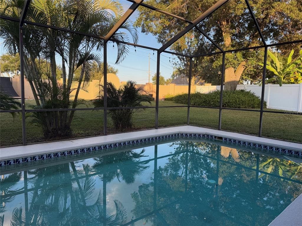 3202 SUMMERLAND HILLS COURT - Interior/Exterior Photo 3 - LAKELAND, FL