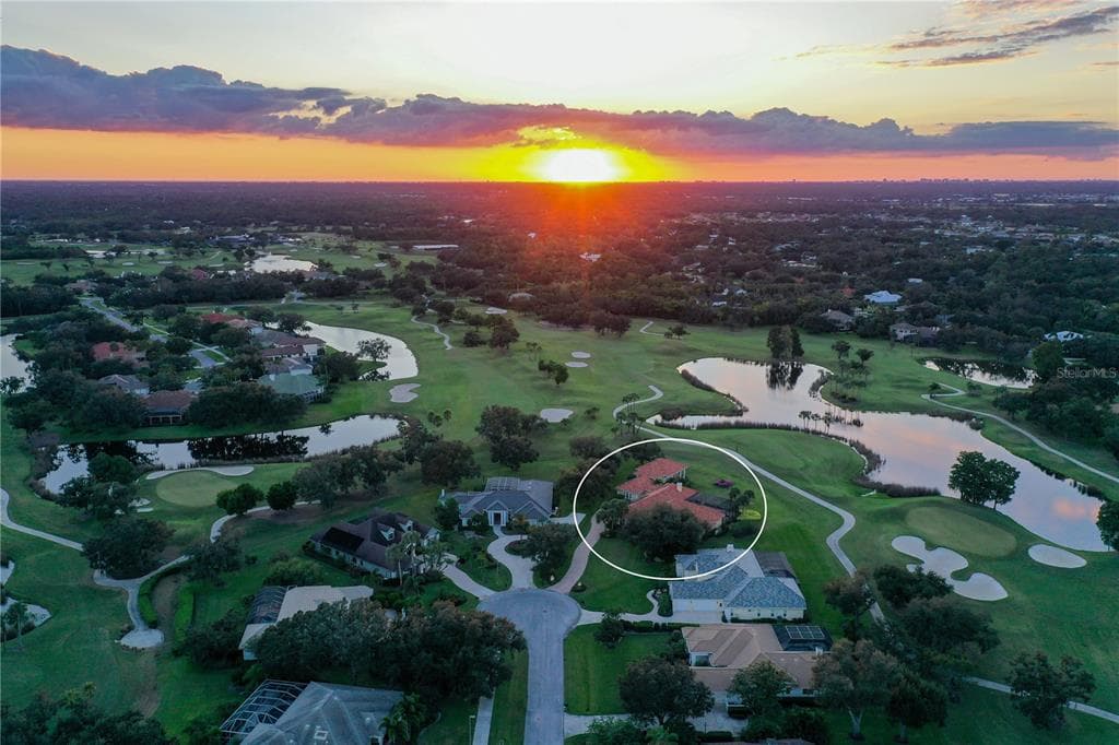 8250 HUGH ALISON PLACE - 5bd/5ba - $3,795,000 - SARASOTA, FL